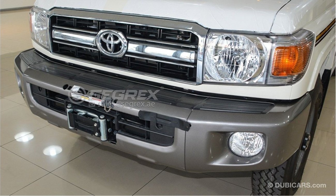 Toyota Land Cruiser Pick Up Pick Up LC79 SC, 4.5L Diesel 4WD MT - 2 Seater - Winch, RR Diff Lock, PW, wo AW