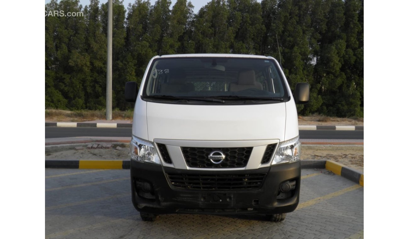 Nissan Urvan 2016 5 seats Ref#588