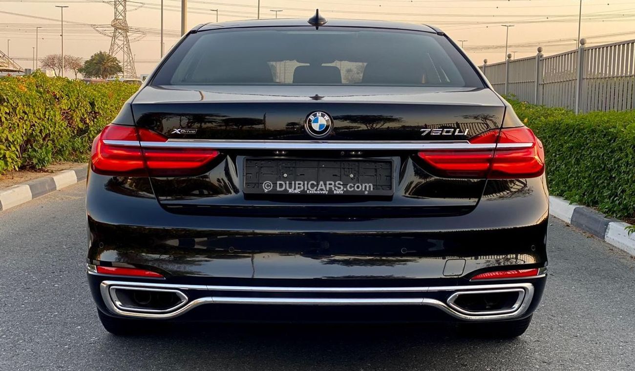 بي أم دبليو 750Li Li  XDrive