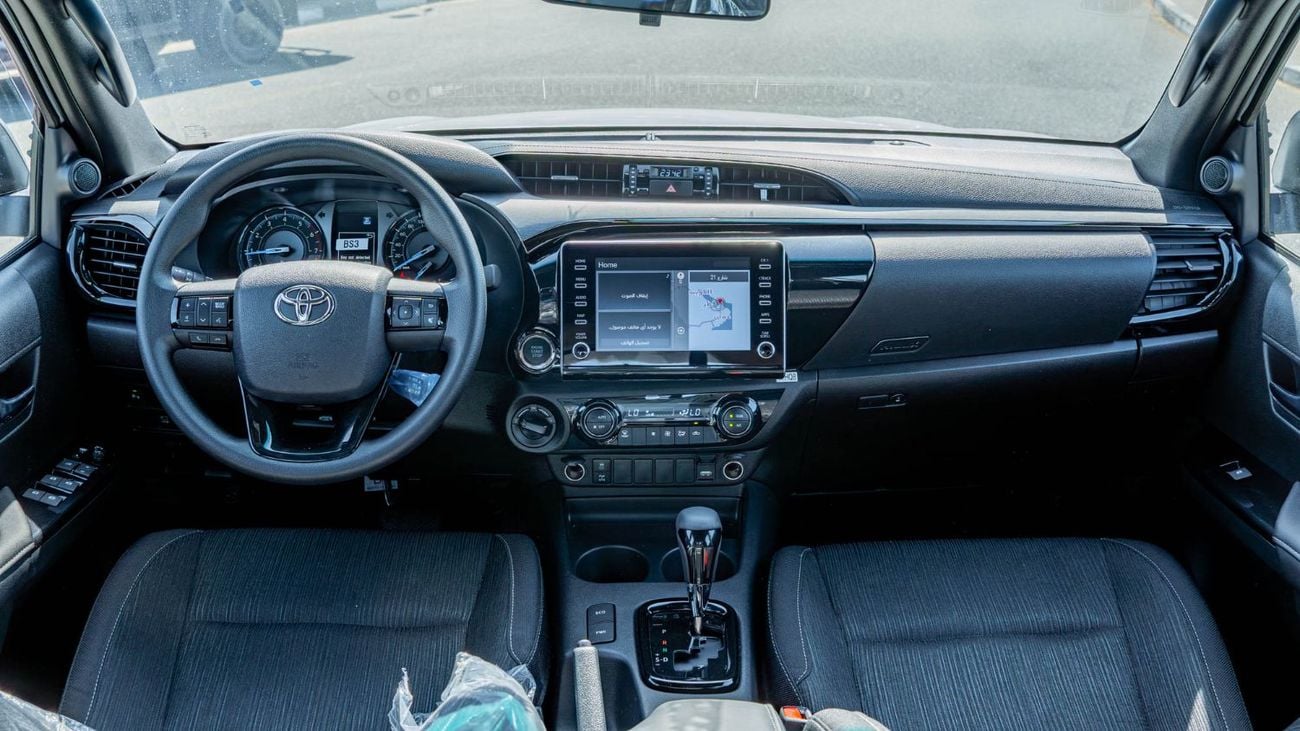 تويوتا هيلوكس 2026 Toyota Hilux Adventure 4.0L AT Petrol (White)