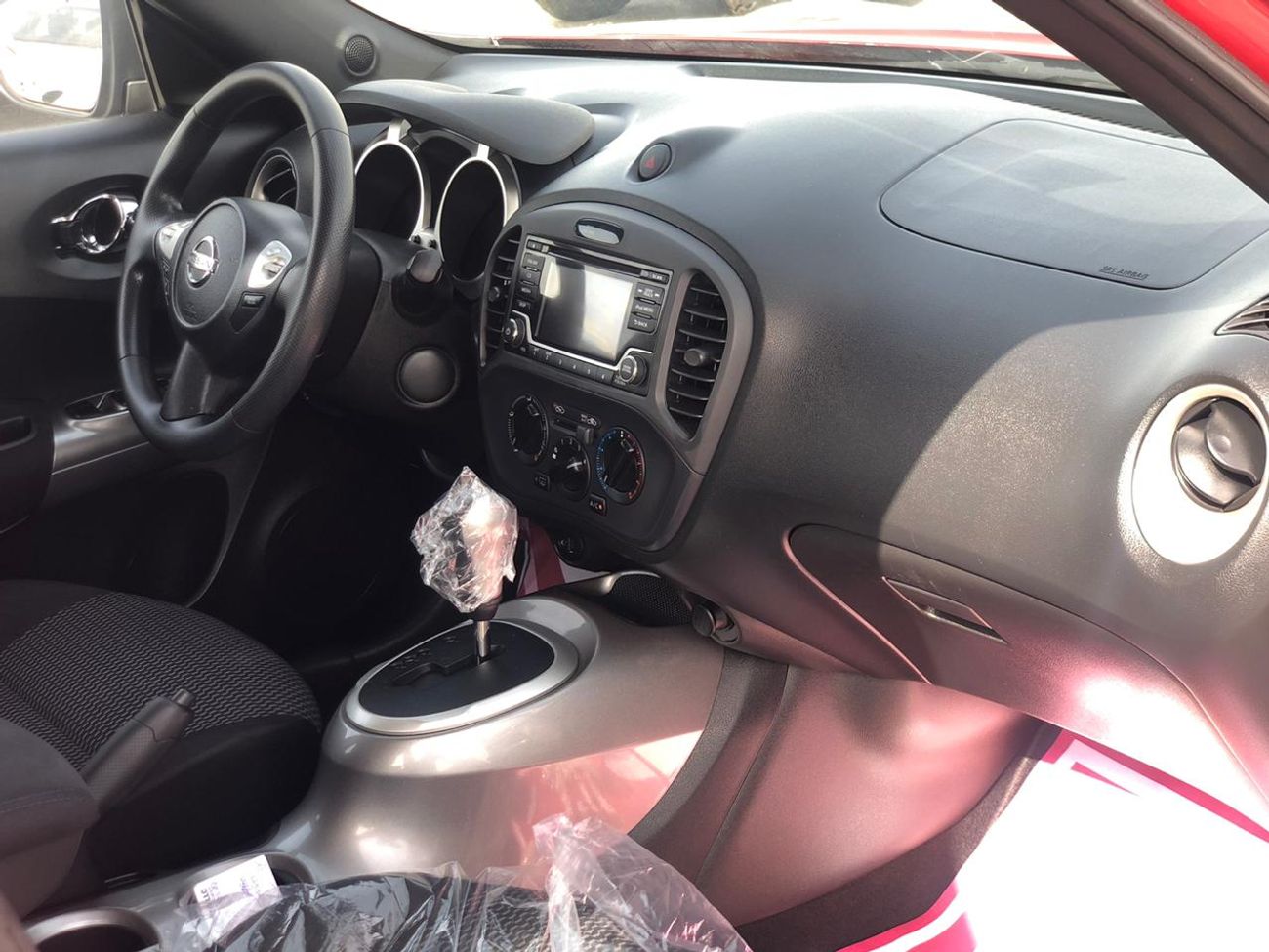 Nissan Juke 1.6L Petrol, DVD + Rear Camera, Cruise Control, Alloy Rims, Cruise, LOT-628