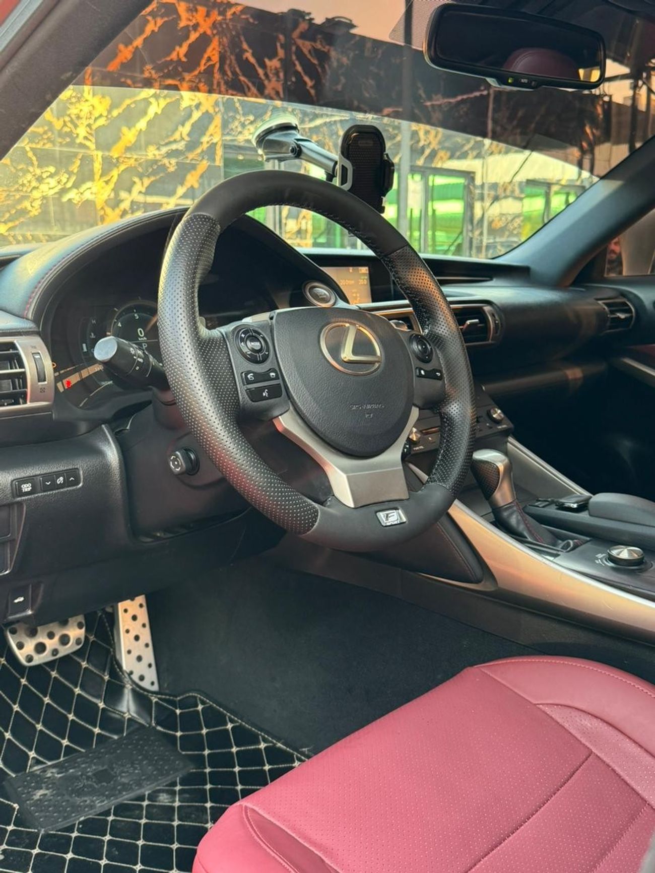 Lexus IS350 F Sport Platinum