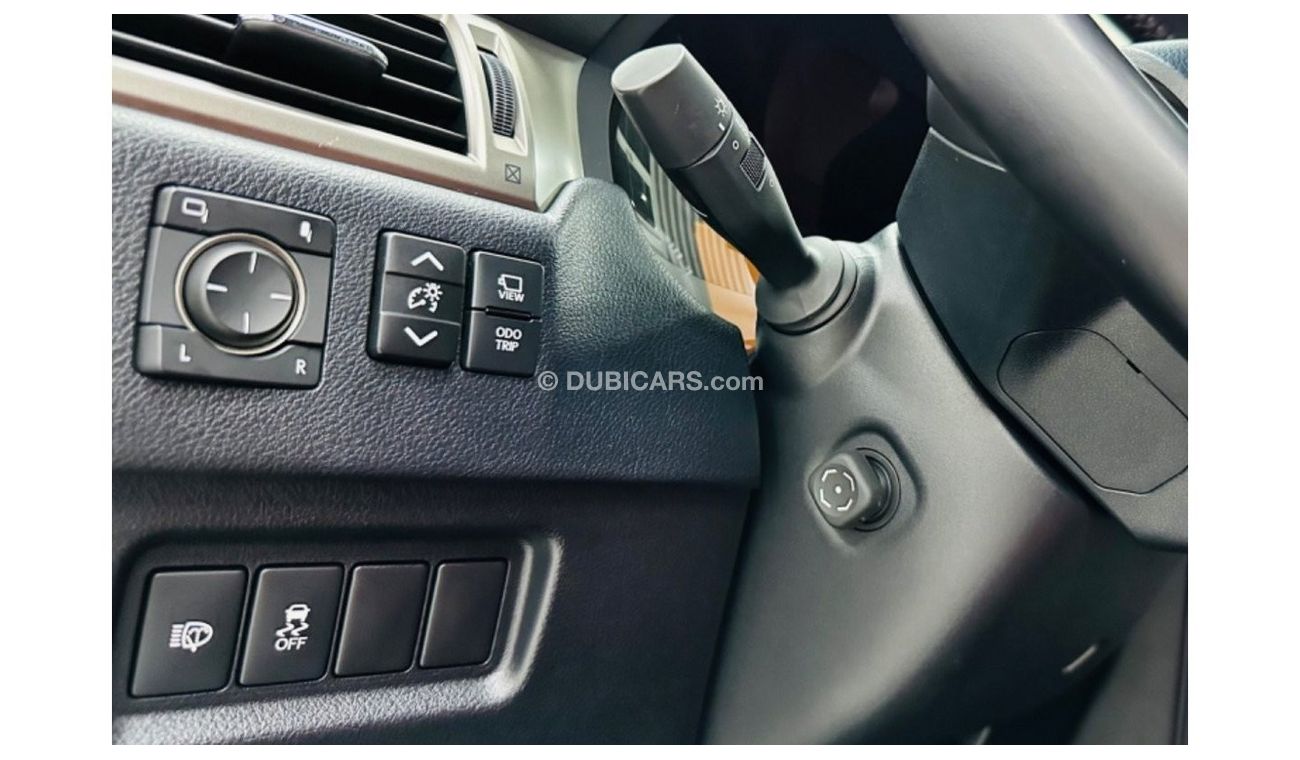 Lexus GX460 Platinum GCC .. FSH .. Original Paint .. Perfect Condition .. V8 .