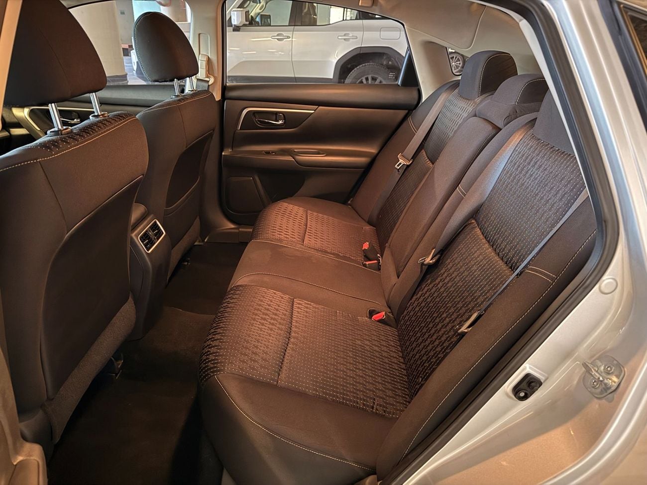 Nissan Altima SV 2.5L