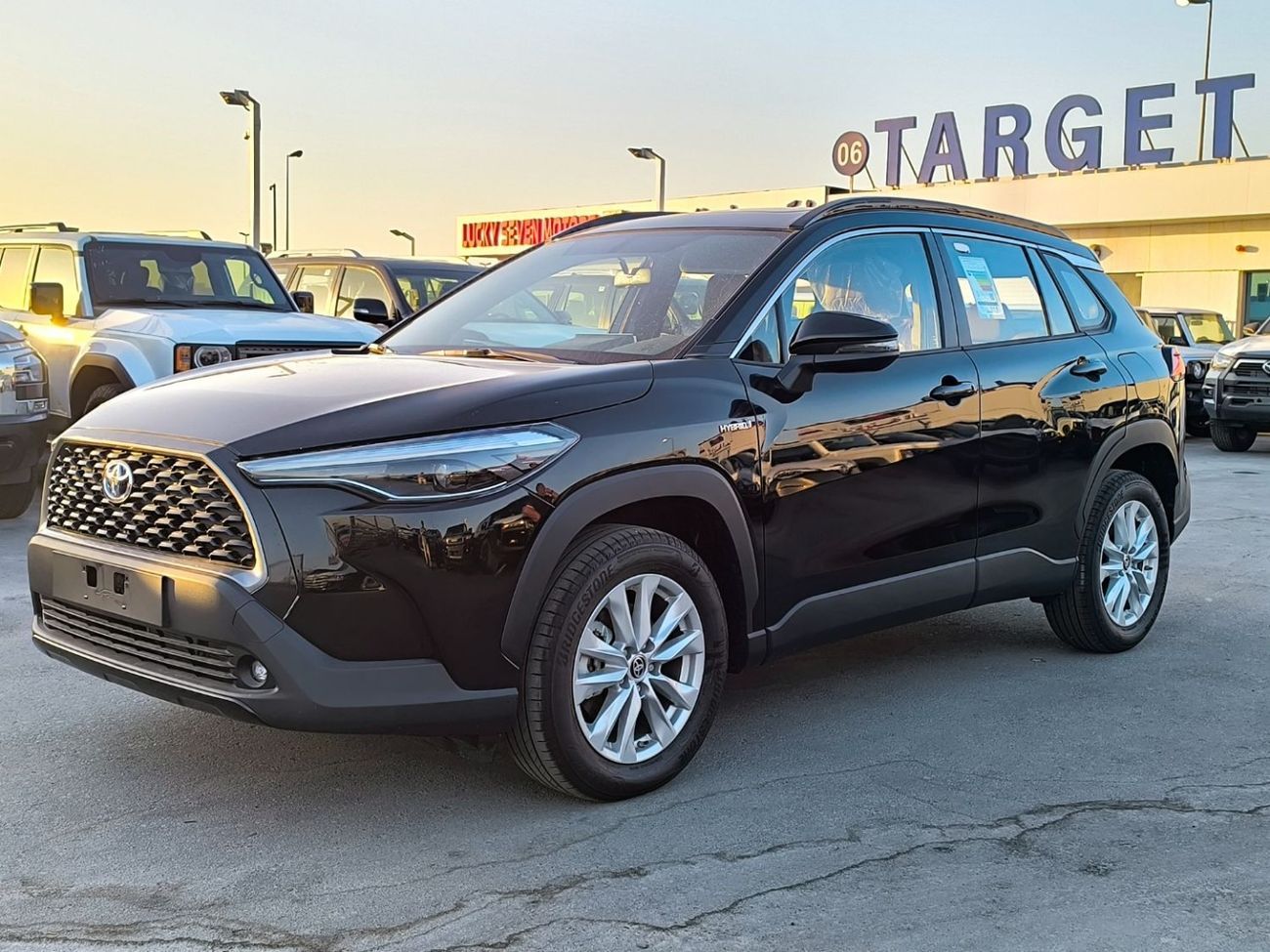 تويوتا كورولا كروس CROLLA CROSS 1.8L HYBRID 2024