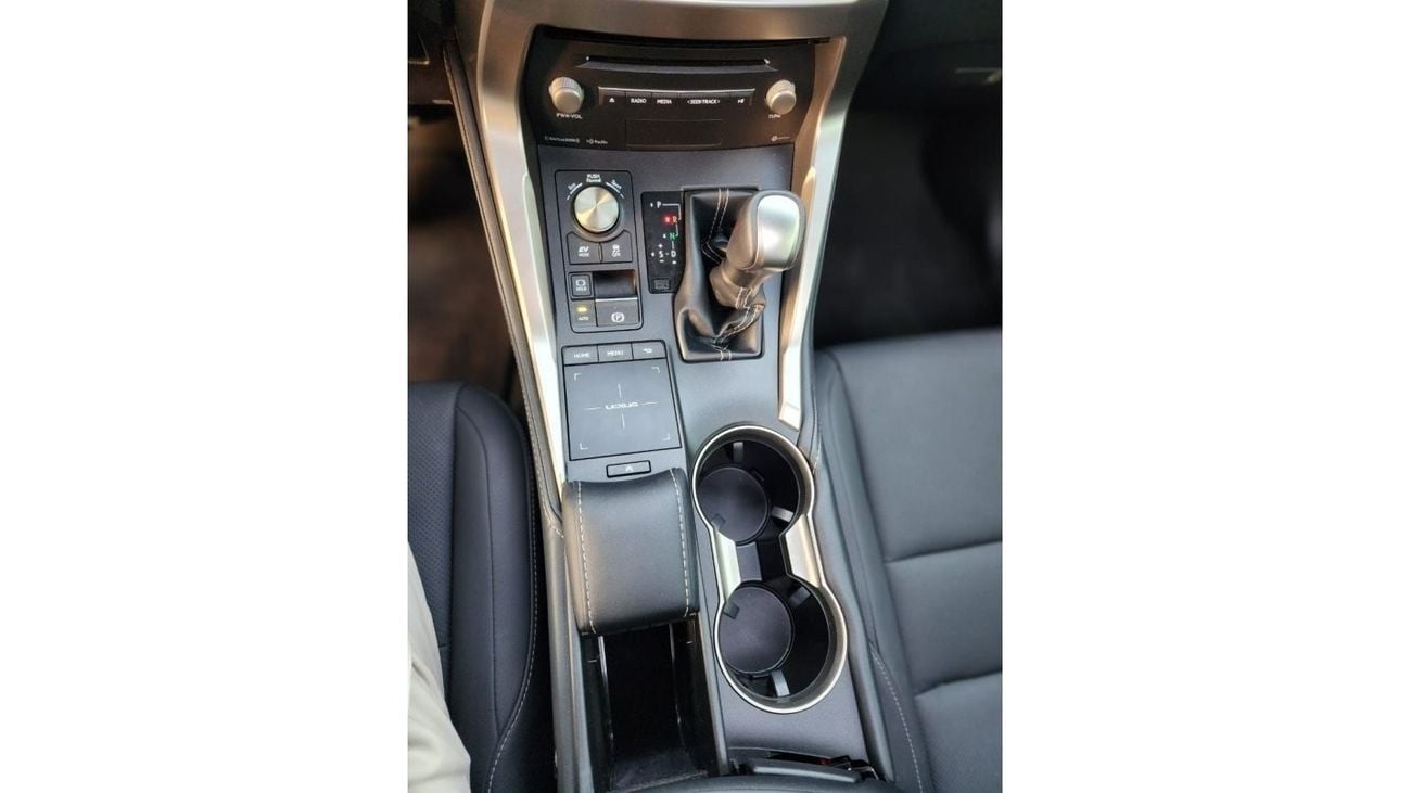 Lexus NX300 LEXUS NX 300h HYBRID PREMIER