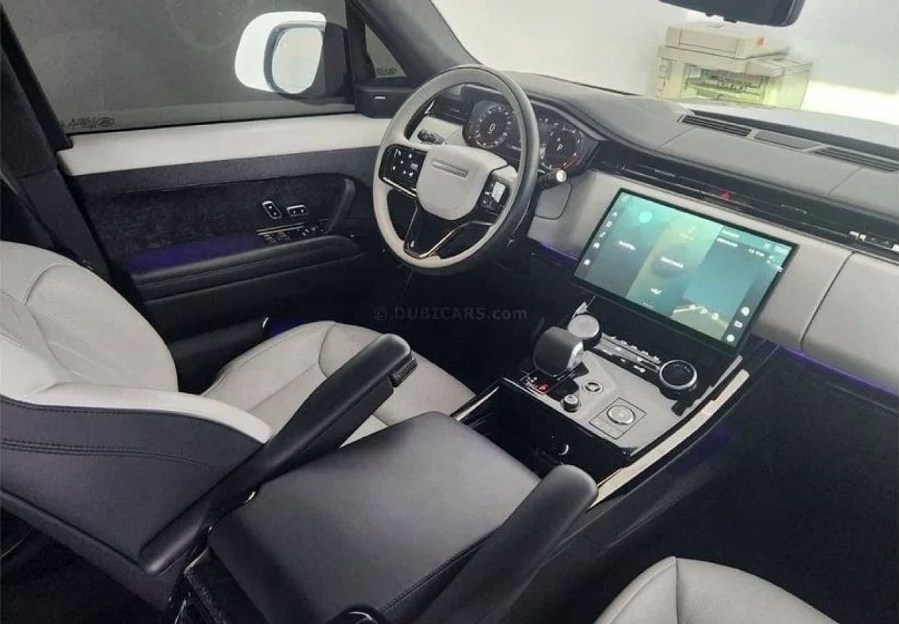 لاند روفر رينج روفر سبورت First Edition- Fully agency maintained- under warranty