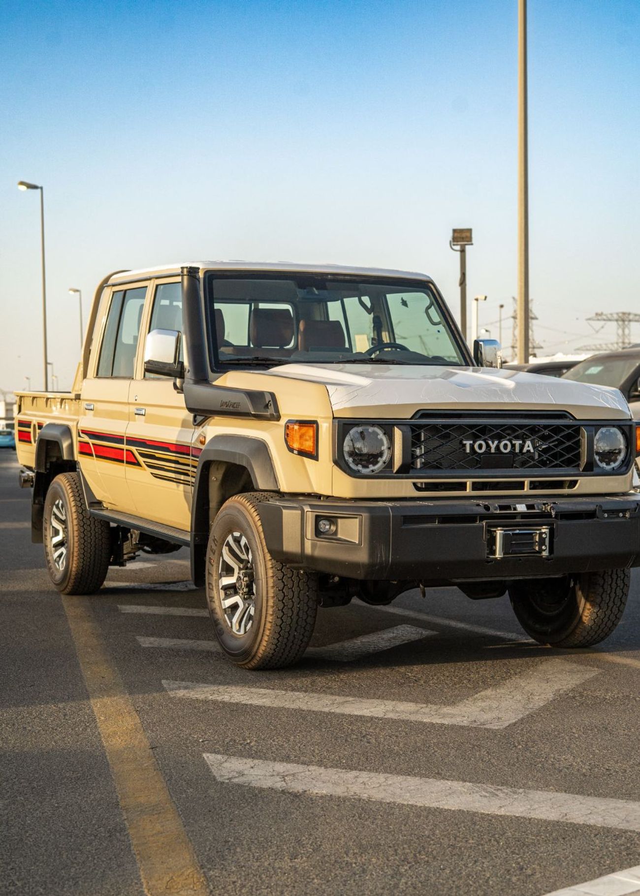 Toyota Land Cruiser Pick Up LC79 DC 2.8L T/DSL LX-Z1 A/T 2025YM | 5 Seats | 4 Doors