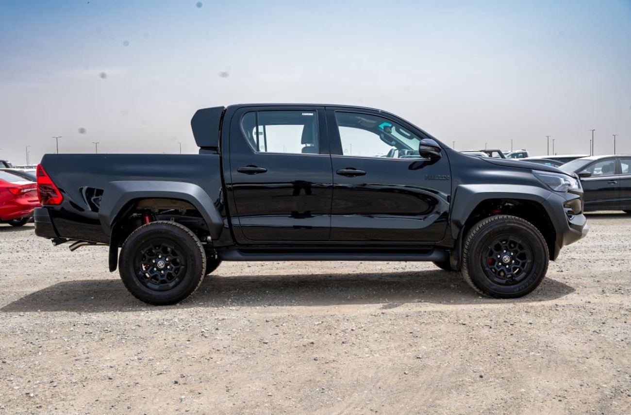 تويوتا هيلوكس GR-Sports | 2.8L | Diesel | 4x4 | Special Edition