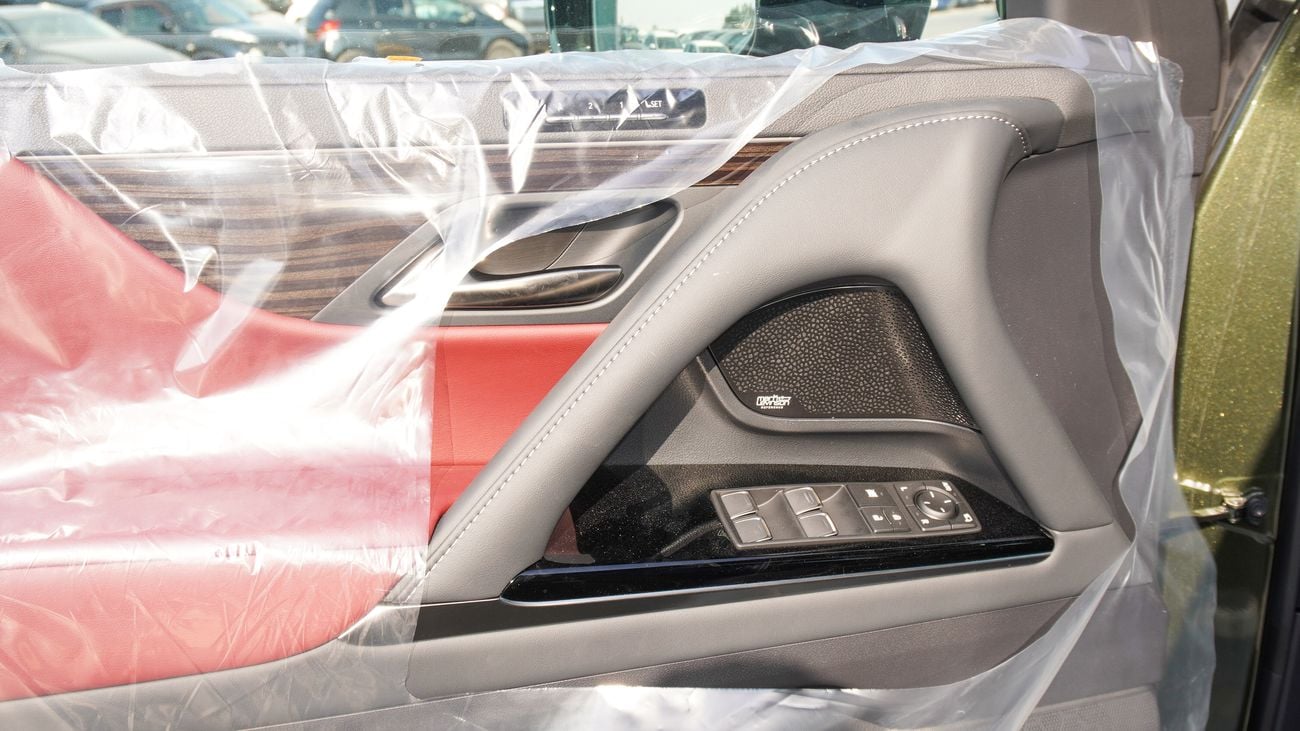 Lexus LX 700h 3.5L V6 Hybrid