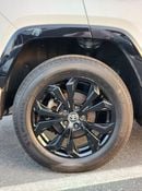 Toyota RAV4 XLE TOYOTA RAV4 SE FULL OPTION HYBRID