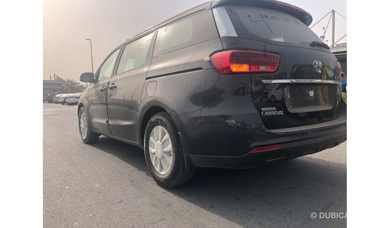 Kia Carnival 3.3