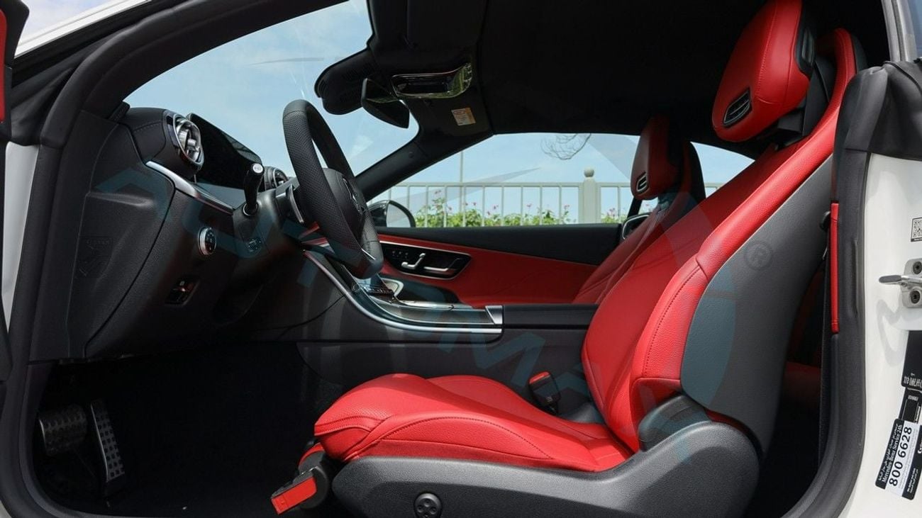 مرسيدس بنز CLE 200 كابريوليه AMG EQ Boost RWD 2026 GCC 120 Km With 2 years Unlimited Mileage Warranty