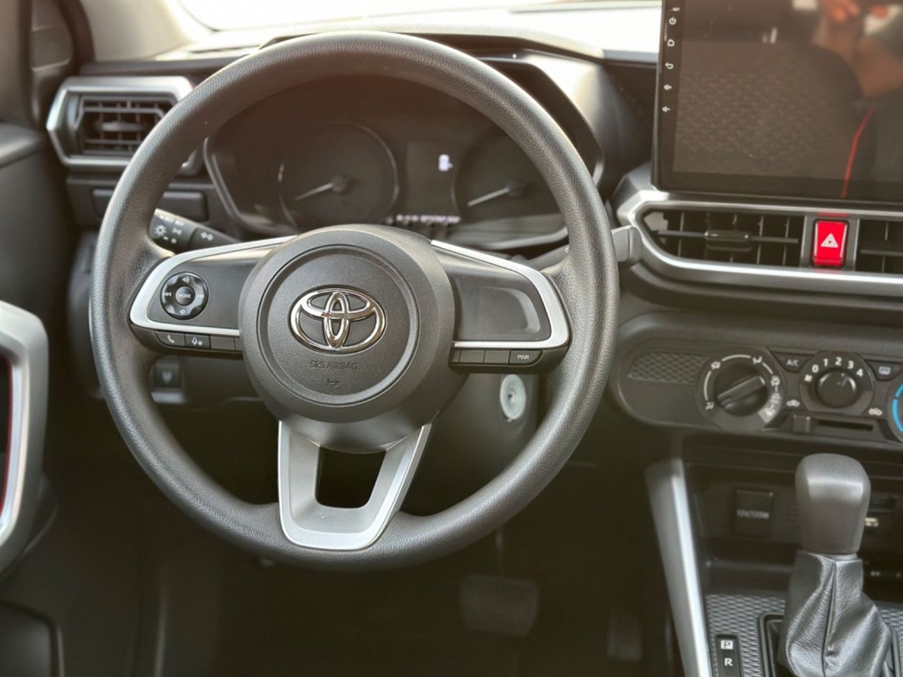 تويوتا ريز موديل 2022 خليجي فل مواصفات