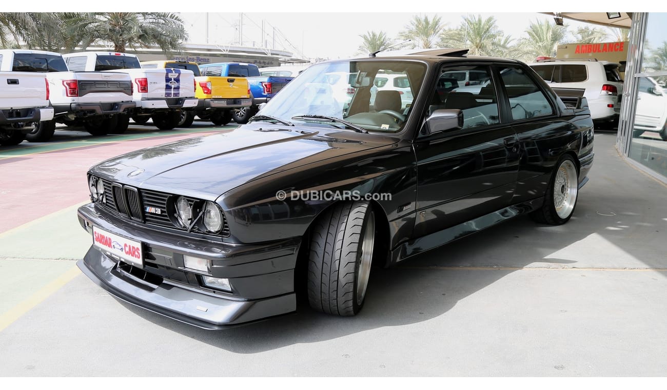 BMW M3 E30