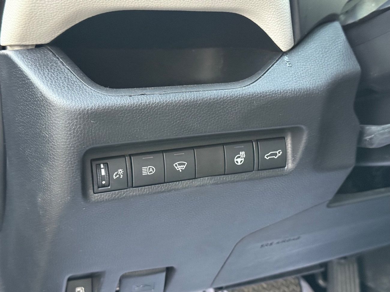 تويوتا راف ٤ 2.5L VXR Hybrid