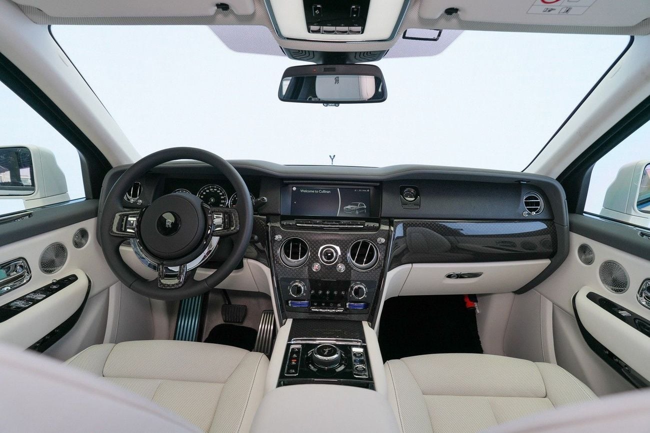 Rolls Royce Cullinan BLACK BADGE