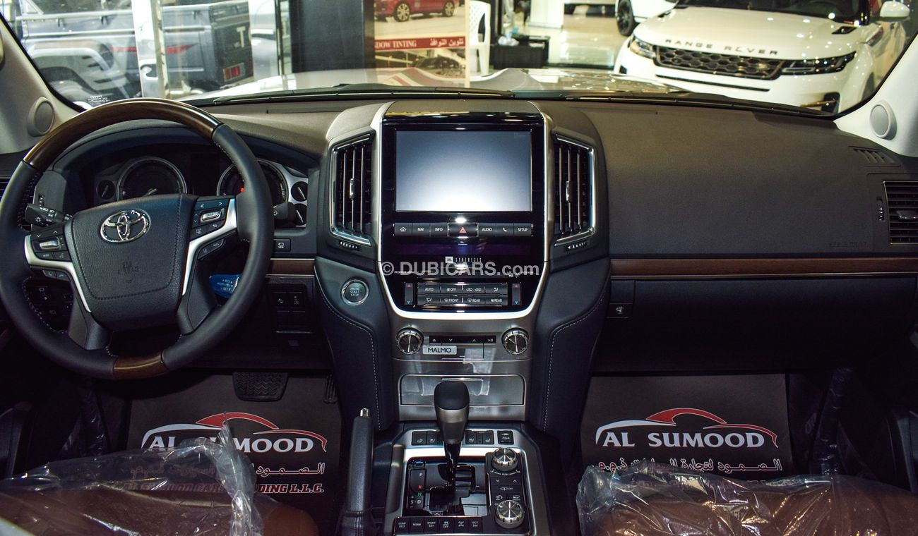 Toyota Land Cruiser VX.R+ V8 Executive Lounge