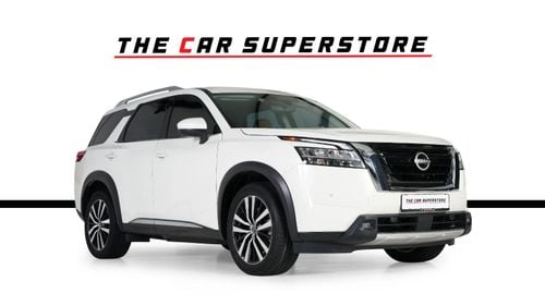 Nissan Pathfinder SL 4WD-GCC-7 Seats-AW Rostamani Warrant Until 2029-Service Contract Until 2028