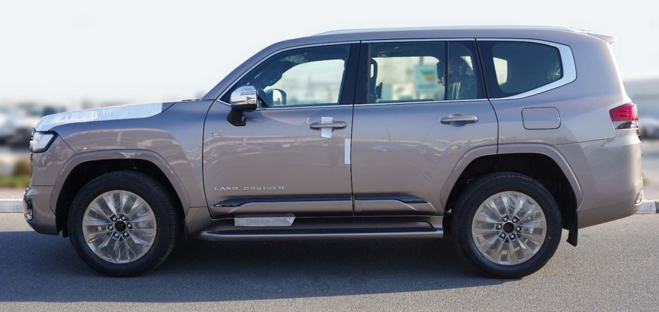 تويوتا لاند كروزر 2025 MODEL TOYOTA LAND CRUISER VX 3.5L HYBRID