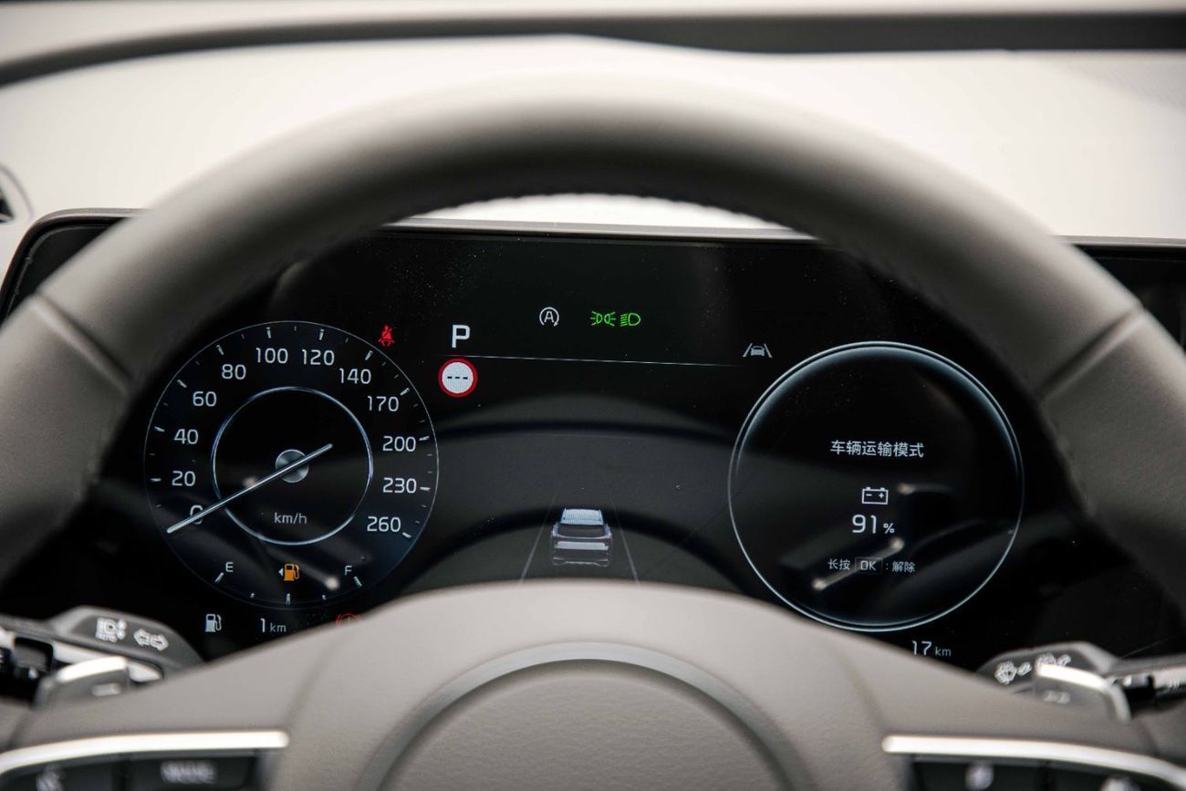 كيا سبورتيج Luxury 1.5L - White Inside Grey | Export Only