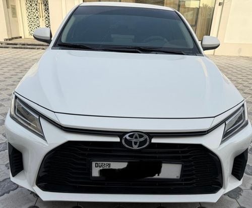 Toyota Yaris 1.5 L Basic