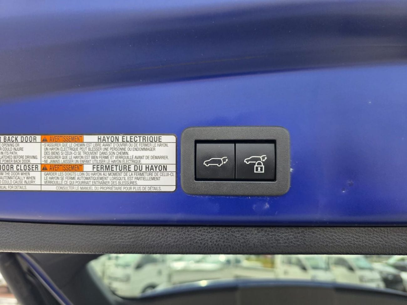 تويوتا كورولا كروس 2.0L XLE (AWD)