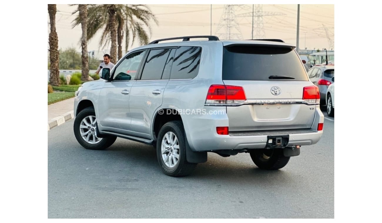 Toyota Land Cruiser VXR