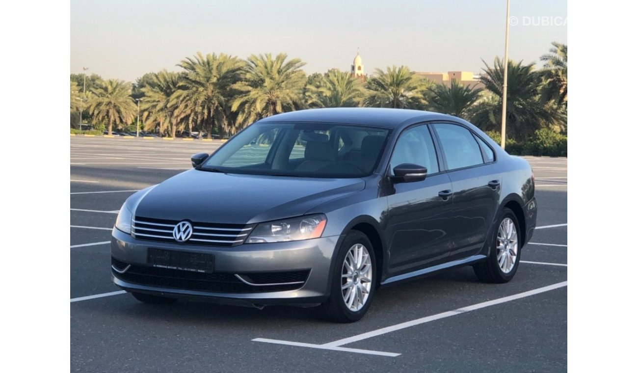 Volkswagen Passat MODEL 2014 GCC CAR PERFECT CONDITION INSIDE AND OUTSIDE