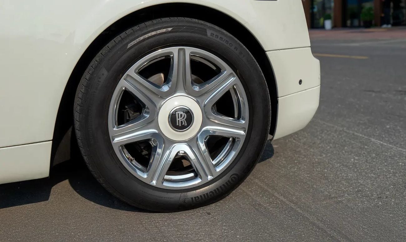 رولز رويس فانتوم GCC | Excellent Condition | Crypto Friendly