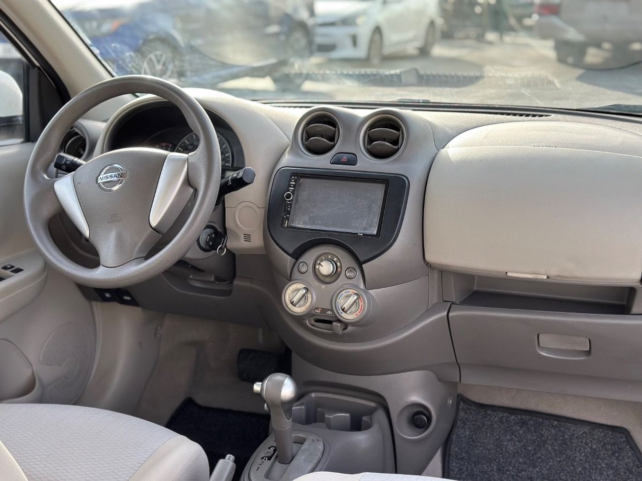 Nissan Micra SV 1.5L (100 HP)