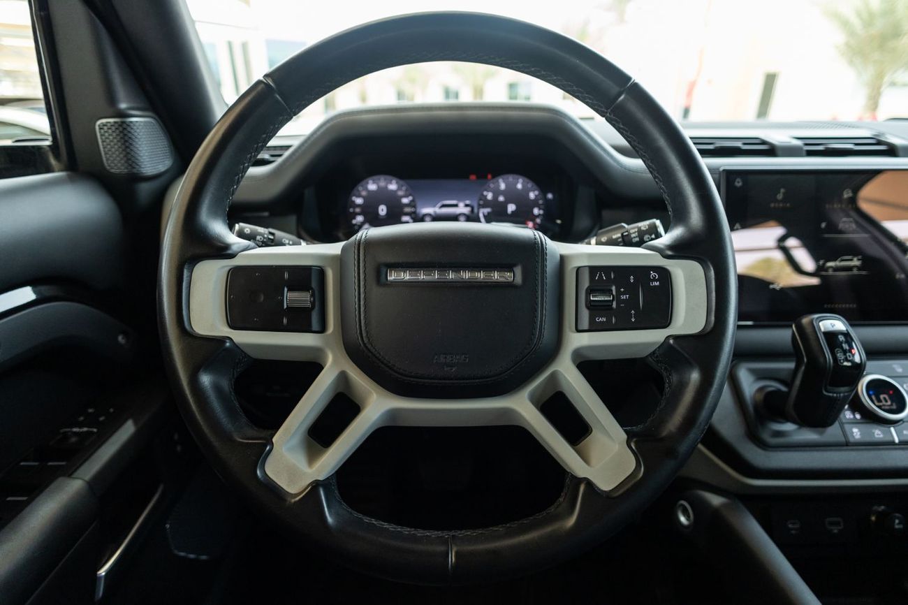 لاند روفر ديفندر P400 110 S 3.0L (5 Seater)