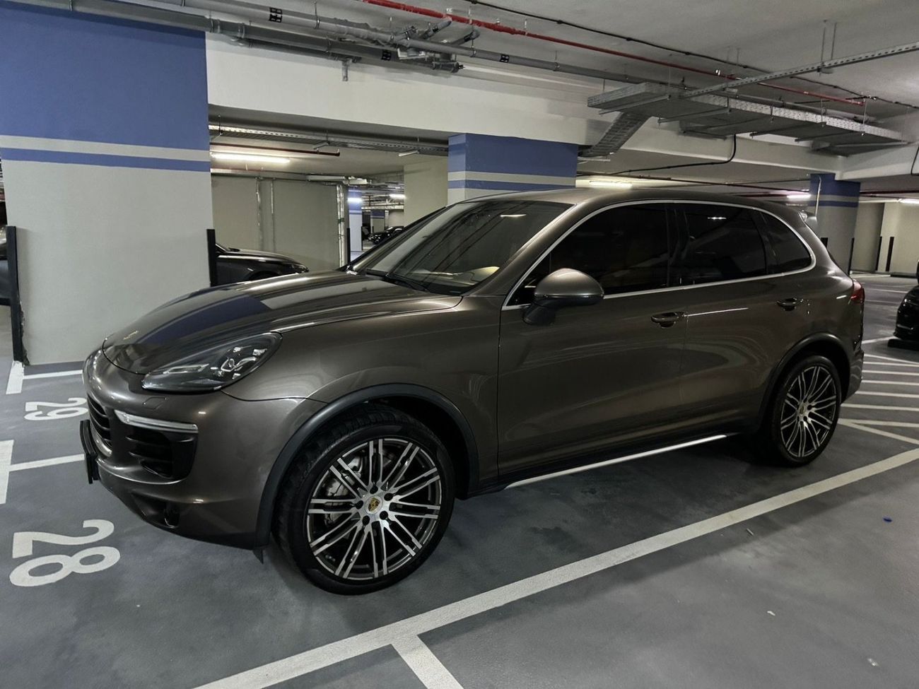 Porsche Cayenne Turbo S 4.8L (550 HP)