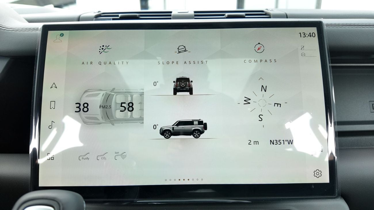 Land Rover Defender LAND ROVER DEFENDER 110 P400 X-DYNAMIC 2026
