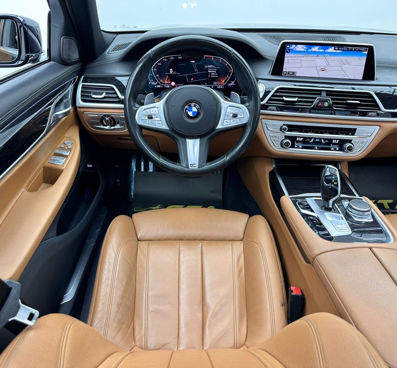 بي أم دبليو 730Li 2020 BMW 730Li M-Sport M-Kit, 1 Year Unlimited Km Warranty, Sep/2027 BMW Service Contract, BMW Full 