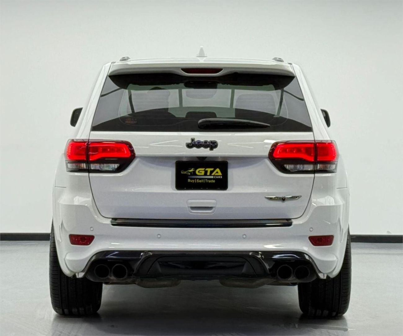 Jeep Grand Cherokee Trackhawk 6.2L 2018 Jeep Grand Cherokee Trackhawk, Full Service History,  Excellent Condition, GCC