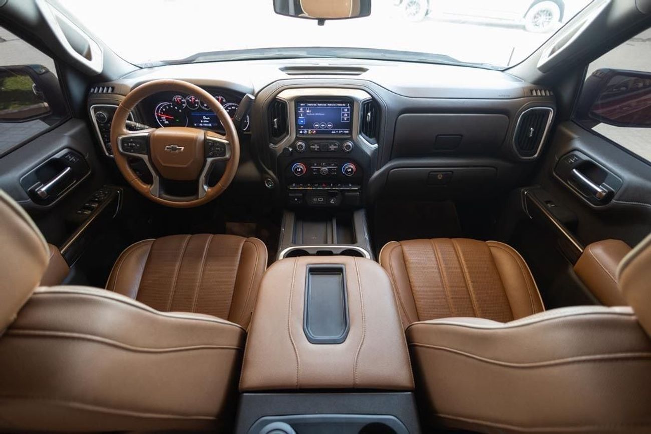 Chevrolet Silverado Chevrolet Silverado LD Z71 TrailBoss ShaheenEX Crew Cab 2022 GCC under Agency Warranty with Flexible