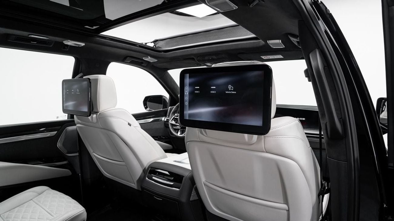 كاديلاك إسكالاد V - 2025 - GCC Specs - Under Warranty