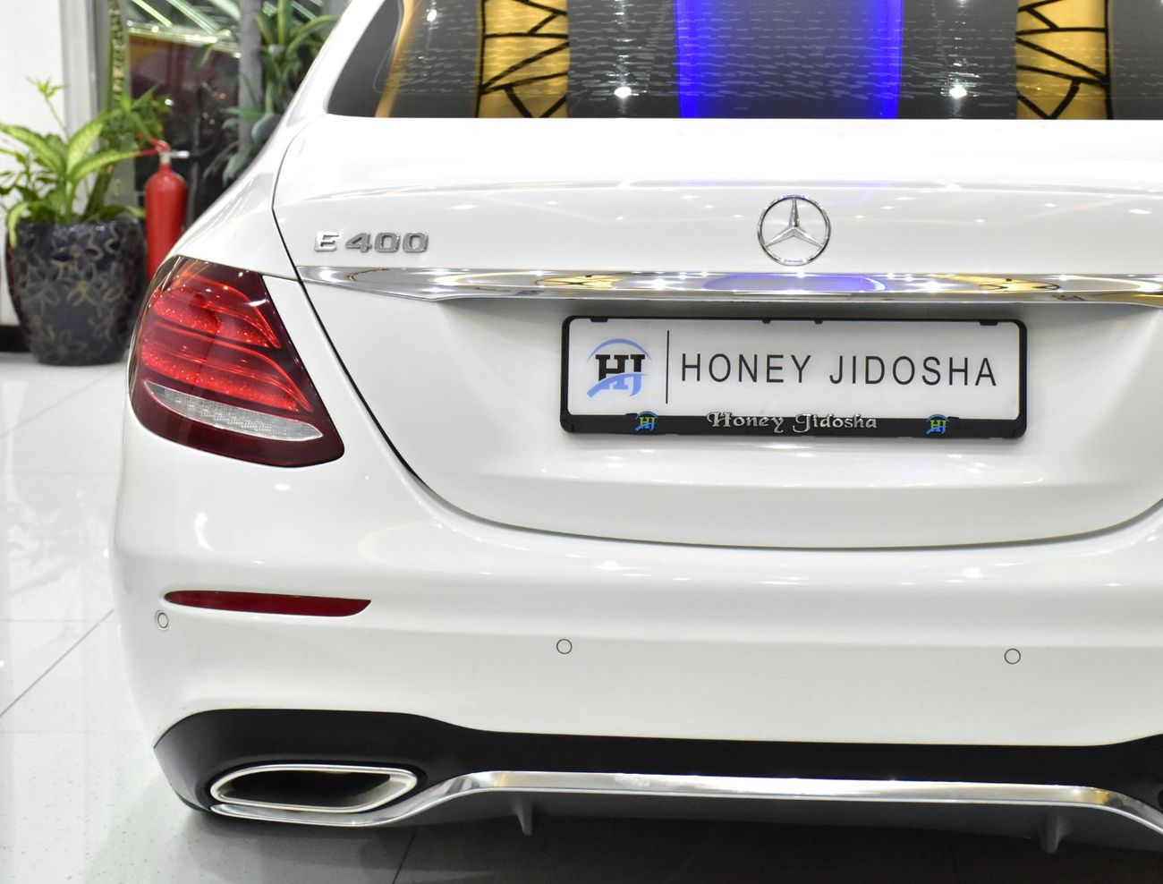 مرسيدس بنز E 400 EXCELLENT DEAL for our Mercedes Benz E400 4Matic ( 2017 Model ) in White Color GCC Specs