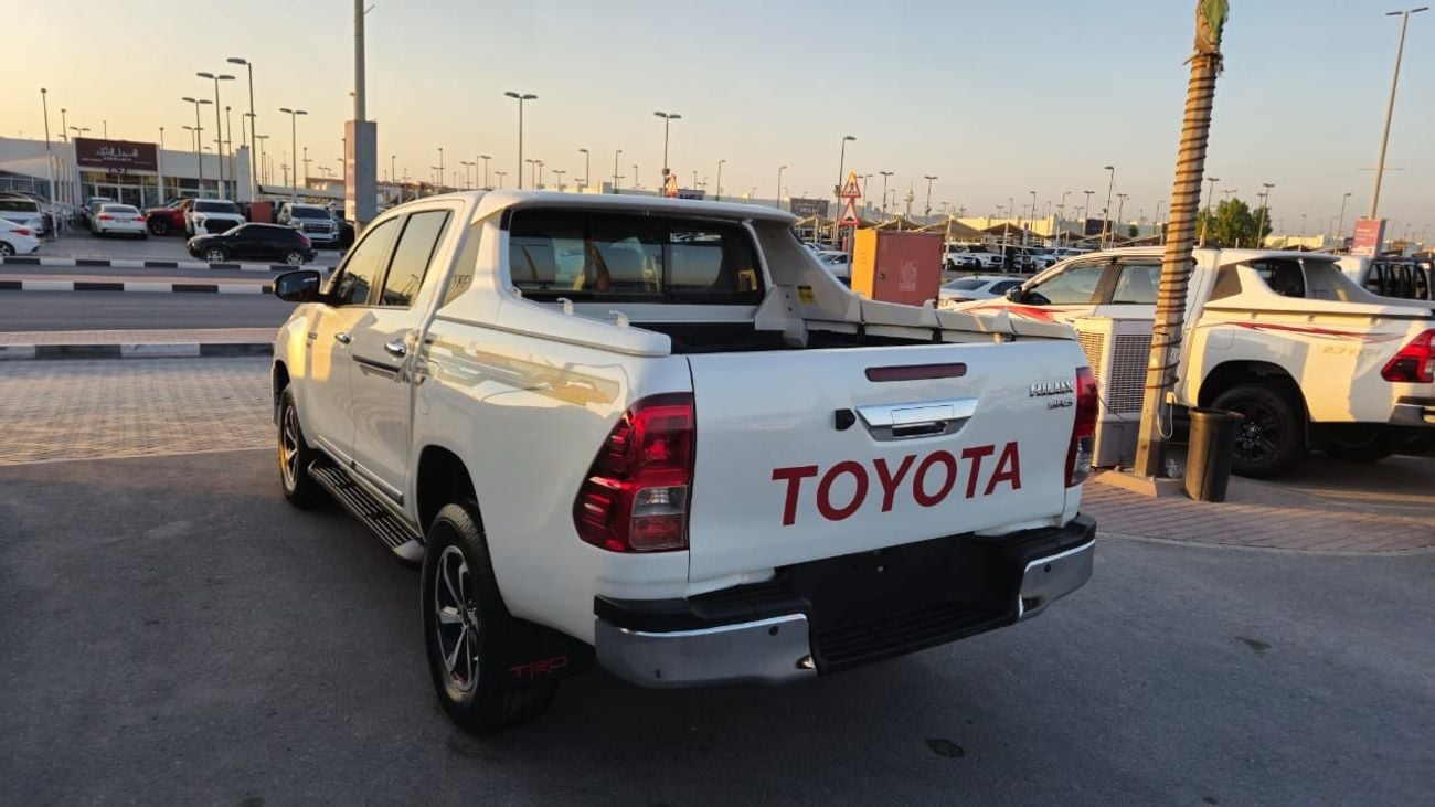 تويوتا هيلوكس DC TRD 4.0L 4WD TOYOTA HILUX TRD V6 4.0L 2019 clean car without accident without paint no any work a