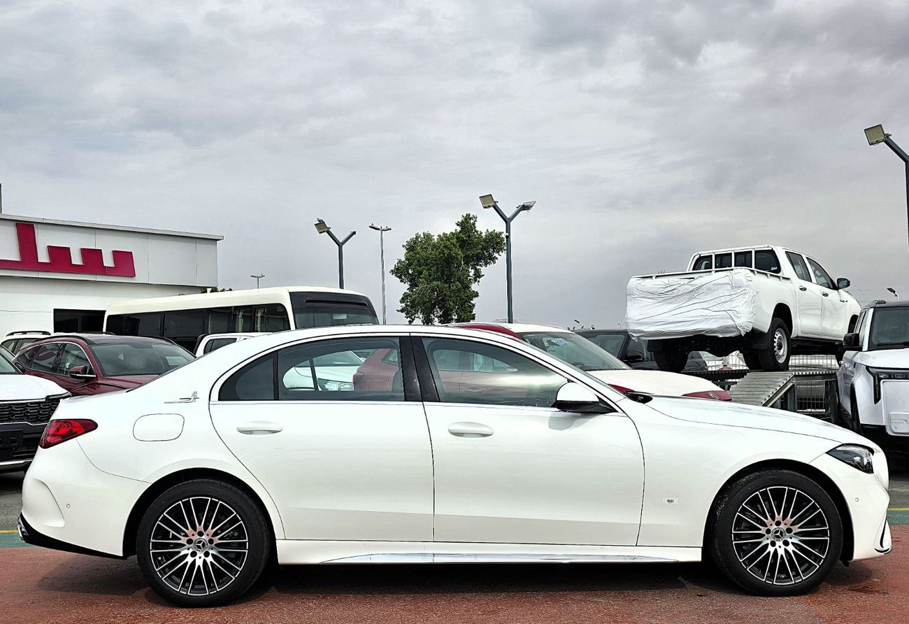 Mercedes-Benz C 200 Mercedes-Benz C200L 1.5L with cold and heat seats white color 2025 Model