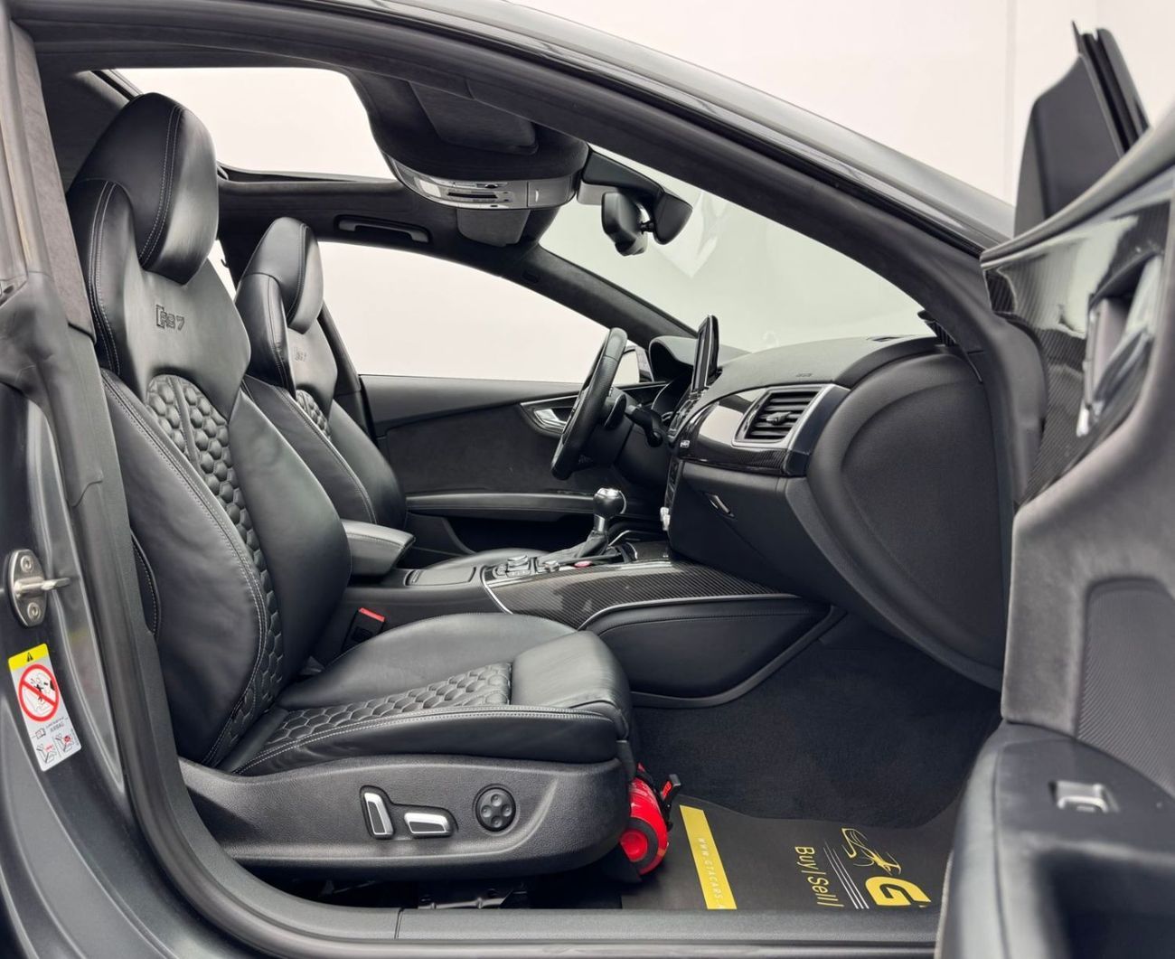 Audi RS7 Performance 4.0L 2016 Audi RS7 Performance Quattro, Service history, Excellent Condition, GCC