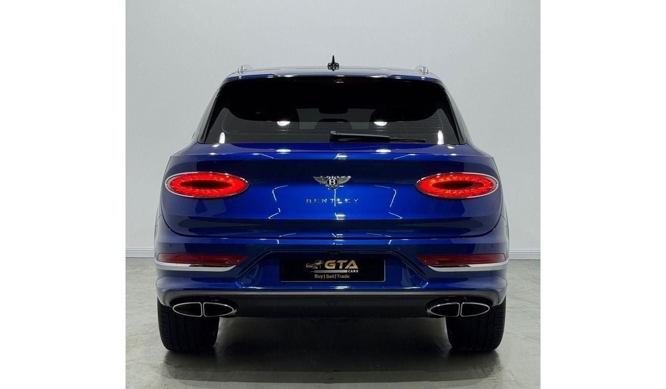 Bentley Azure 2023 Bentley Bentayga Azure, Feb 2028 Bentley Warranty + Service Pack, Very Low Kms, GCC