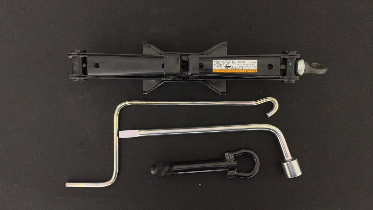 تويوتا يارس SE 1.5 | بدون دفعة مقدمة | اختبار القيادة في المنزل