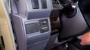 Toyota Land Cruiser 70 HT VXR 4.0 L V6