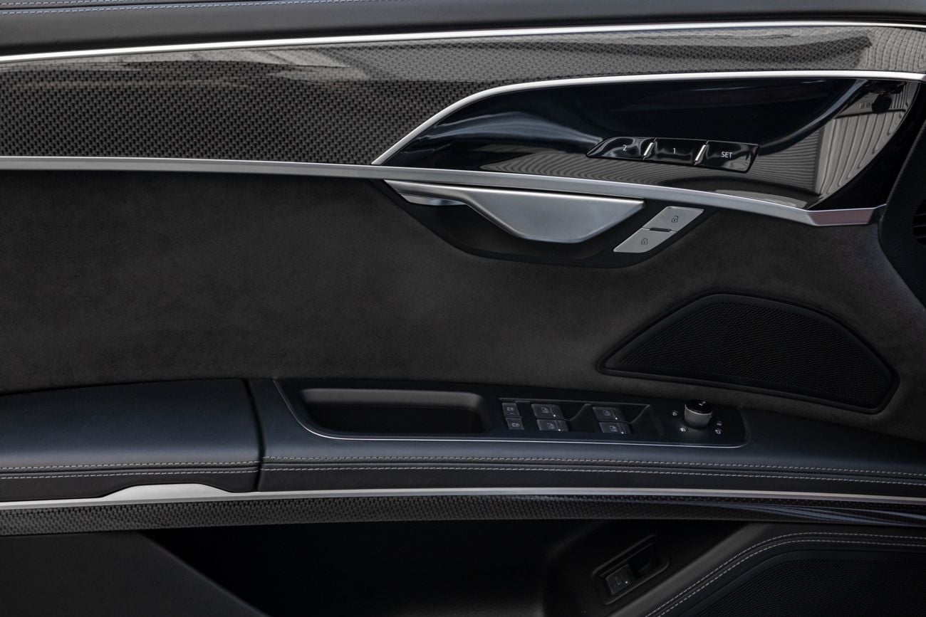 أودي S8 4.0 TFSI Quattro S8 | 5,875 P.M | 0% Downpayment | Audi Warranty + Service!