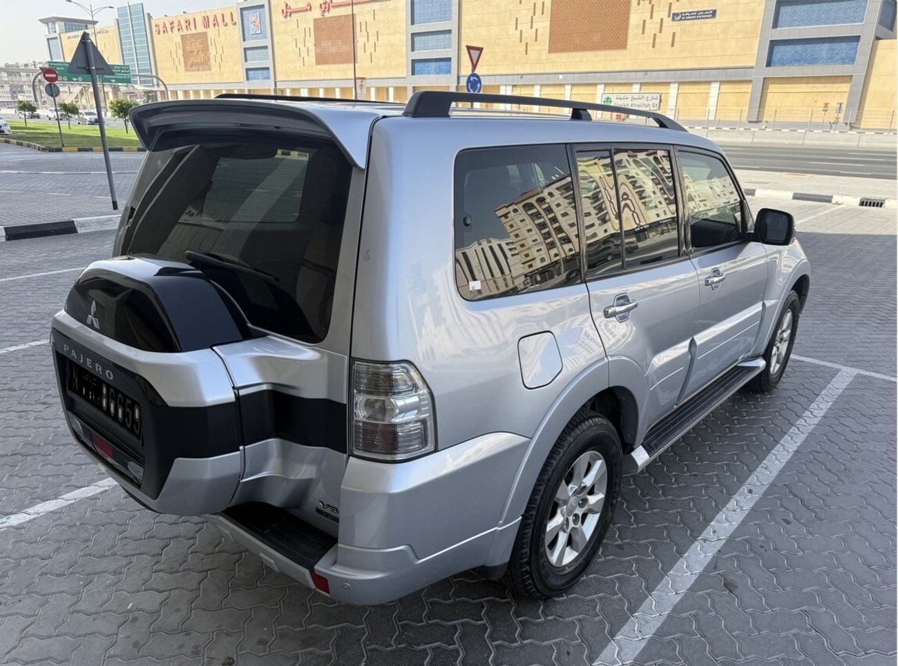 Mitsubishi Pajero GLS HIGHLINE TOP