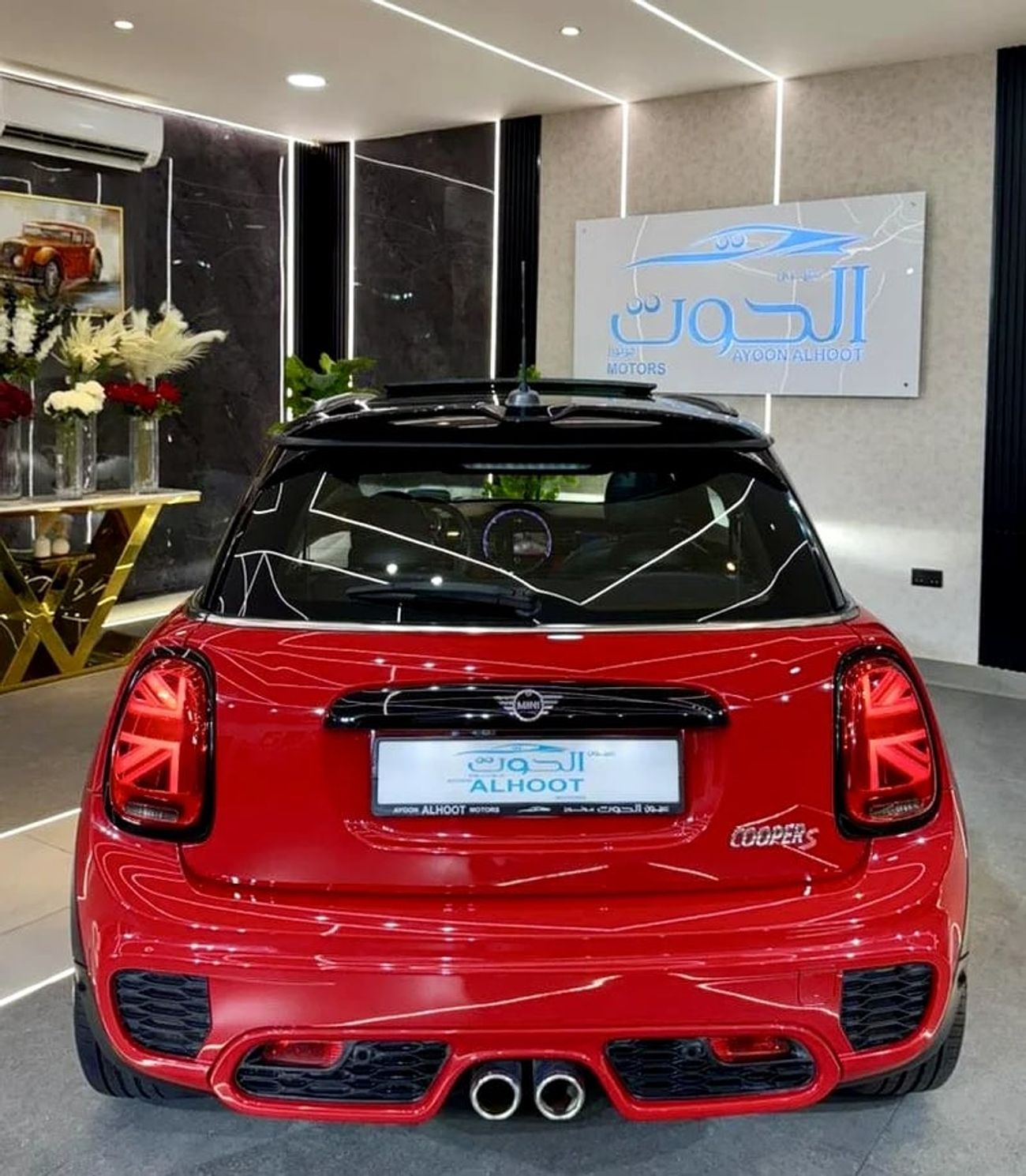 ميني كوبر LOVELY S JCW || GCC || TOP OF THE RANGE || PANORAMIC || ACCIDENTS FREE || LOW MILEAGE