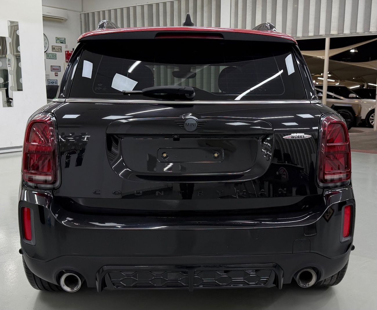 ميني جون كوبر كونتري مان GCC .. FSH .. Low Milegea .. Perfect Condition