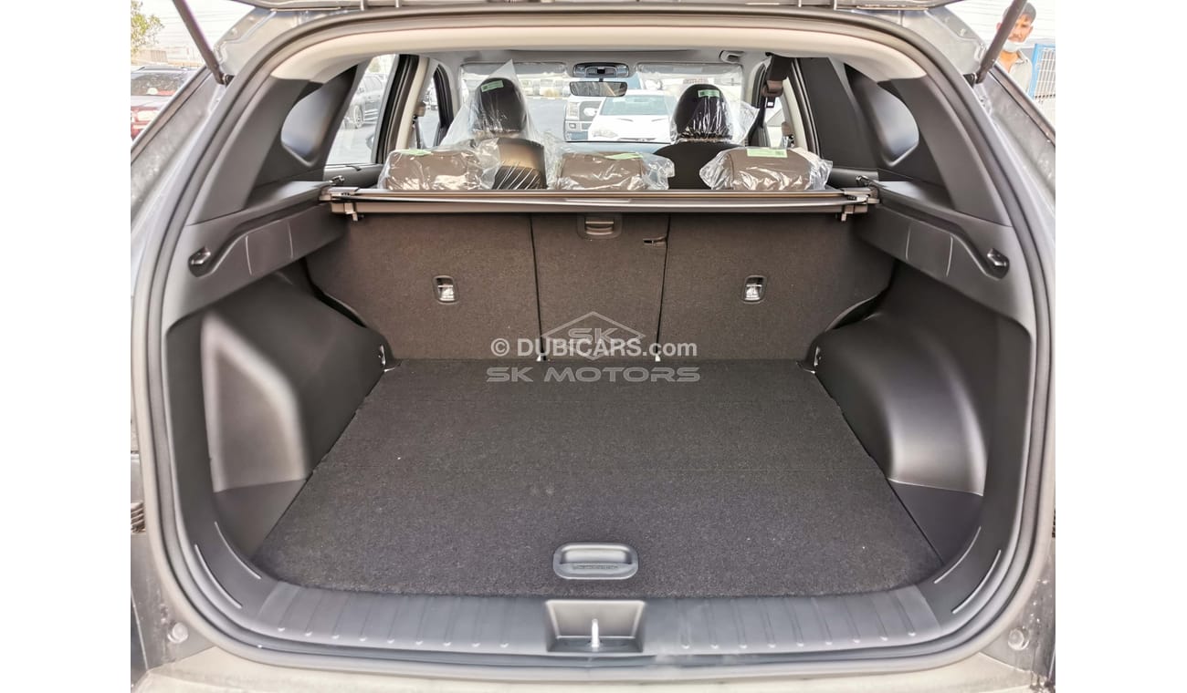 Hyundai Tucson 1.6L, 19" Rims, LED Headlights, Fabric Seats, Front & Rear A/C, DVD, Rear Camera (CODE # HTS12)